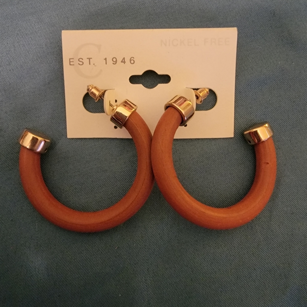 EST. 1946 Large Open Hoop Brown with Gold Nicklefee Earrings